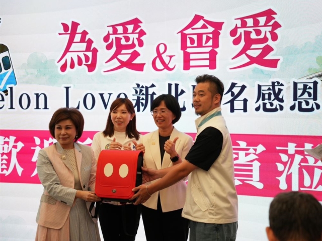 蘇巧慧支持新北公益進偏鄉 出席Melon Love聯名贈書活動